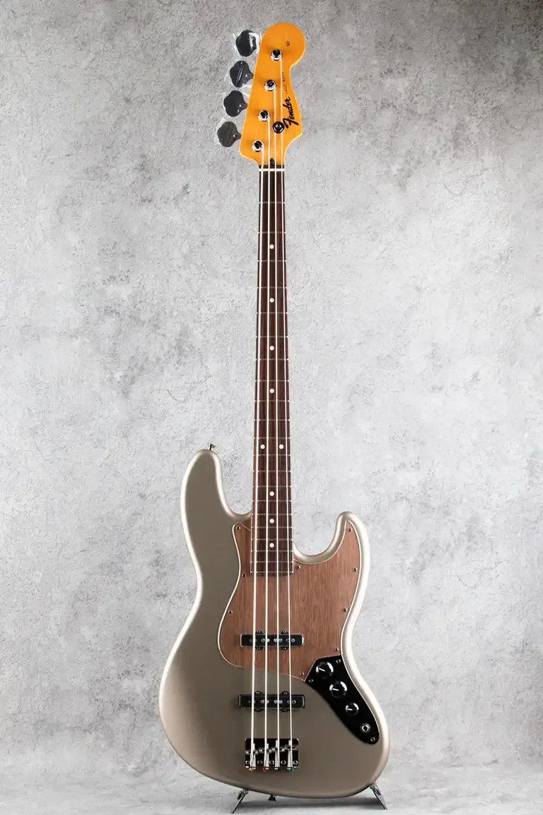 Fender Made in Japan Hybrid II 2026 Collection Jazz Bass · Matte Champagne Mirage