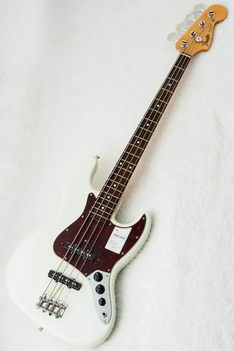 Fender Made in Japan Heritage 60s Jazz Bass · Olympic White