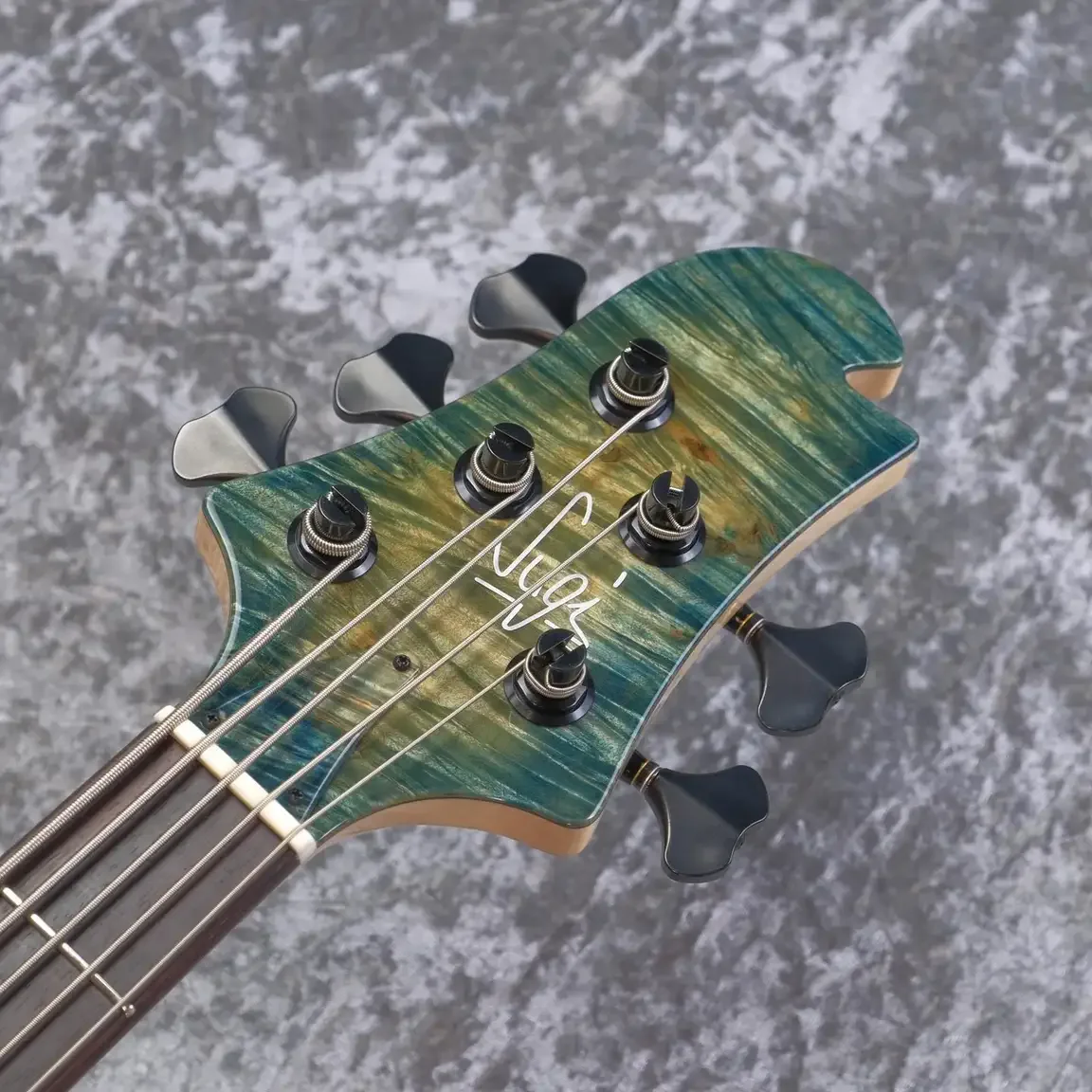 Sugi NB5IR 432 BM-PRM/ASH · LLG · Instrument photo 7