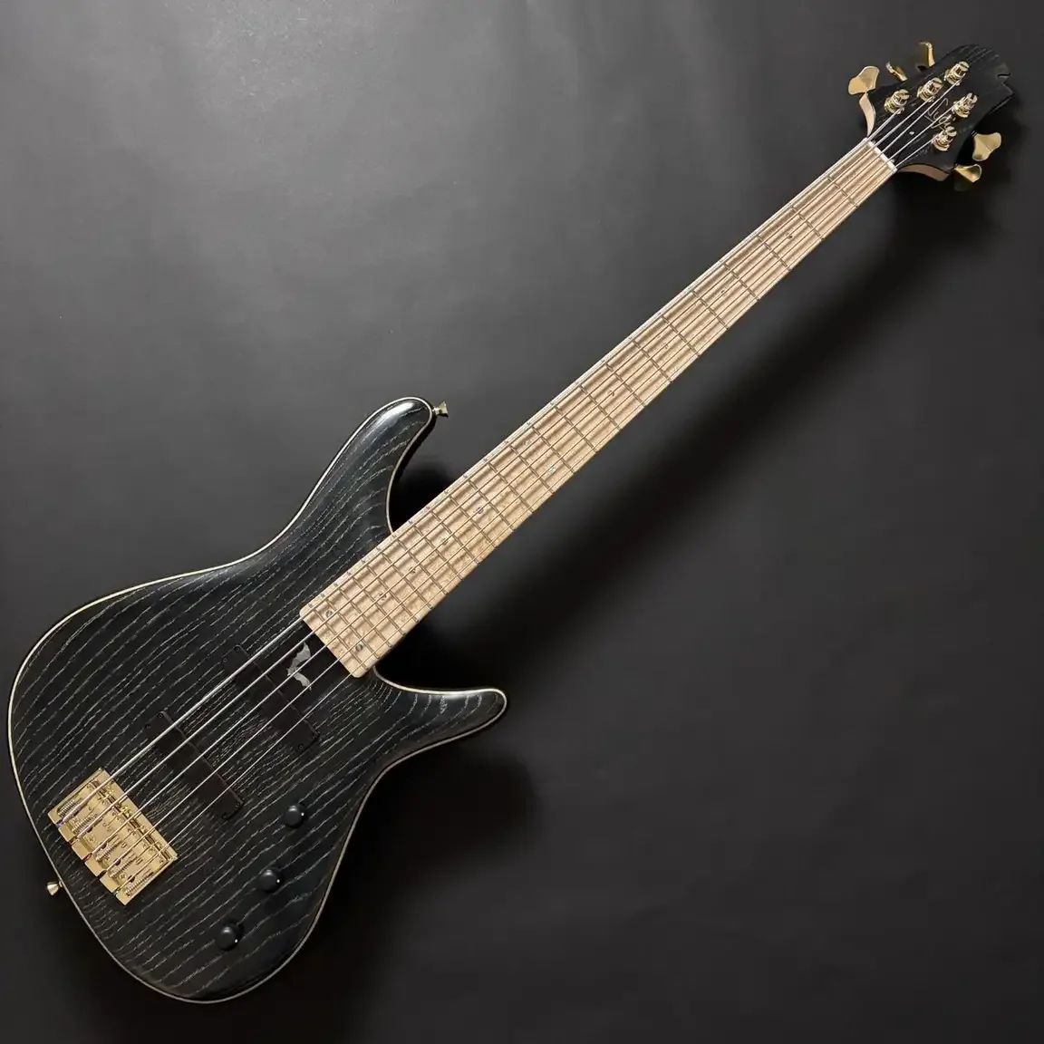 Sugi NB5M SL-ASH2P · SBK(G) · Instrument photo 2