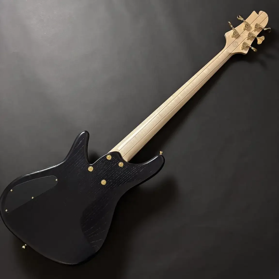 Sugi NB5M SL-ASH2P · SBK(G) · Instrument photo 5