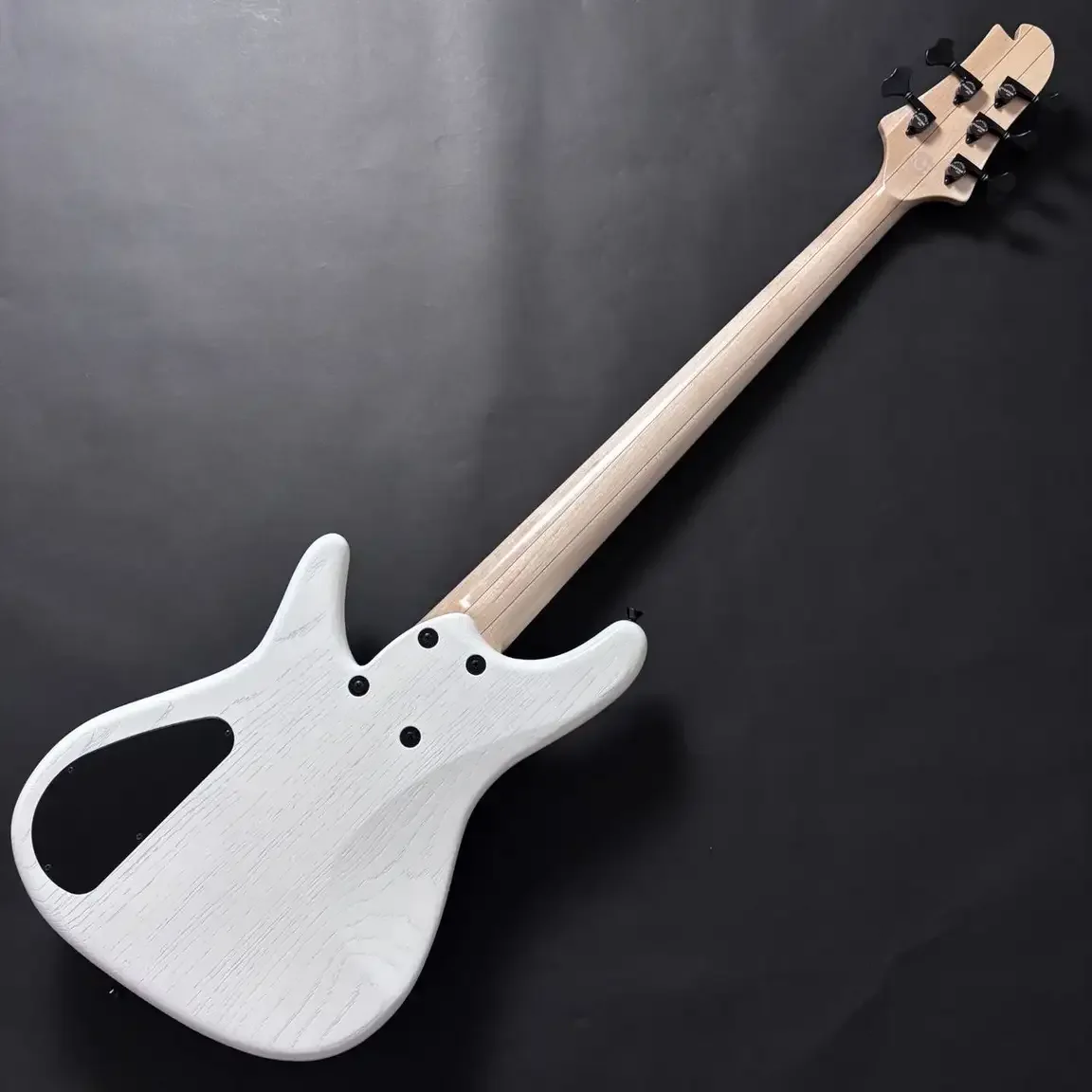 Sugi NB5IR SL-ASH2P HH · FIV · Instrument photo 5
