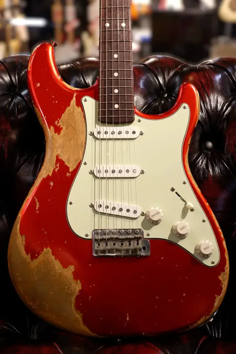 Sugi Limited SGZ R SSS ALD/HM · Candy Apple Red Heavy Aged · Instrument photo 3