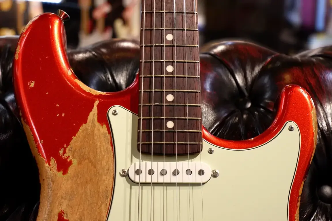 Sugi Limited SGZ R SSS ALD/HM · Candy Apple Red Heavy Aged · Instrument photo 6