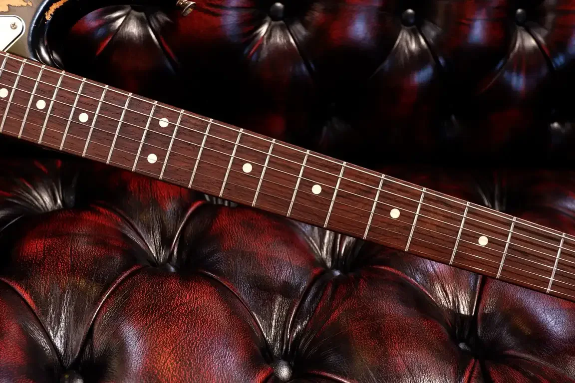 Sugi Limited SGZ R SSS ALD/HM · Black Heavy Aged · Instrument photo 6