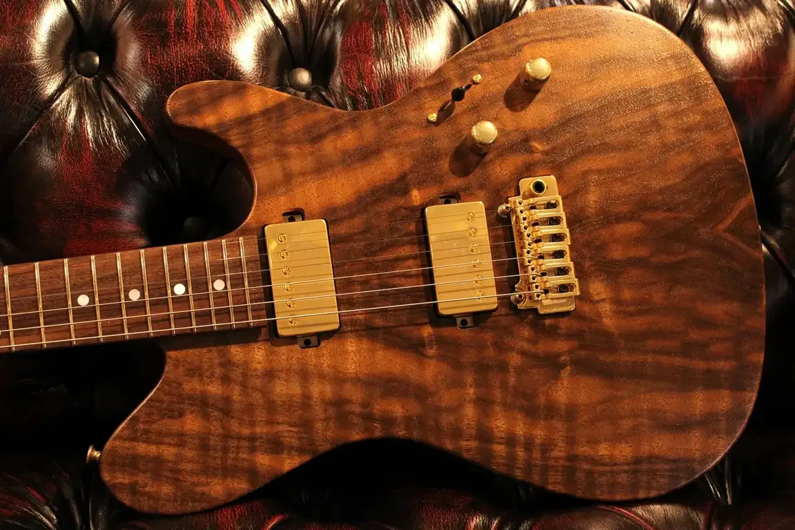 Sugi DH496IR BTW-WN-FC/HM/F-MAHO · Natural · Instrument photo 4