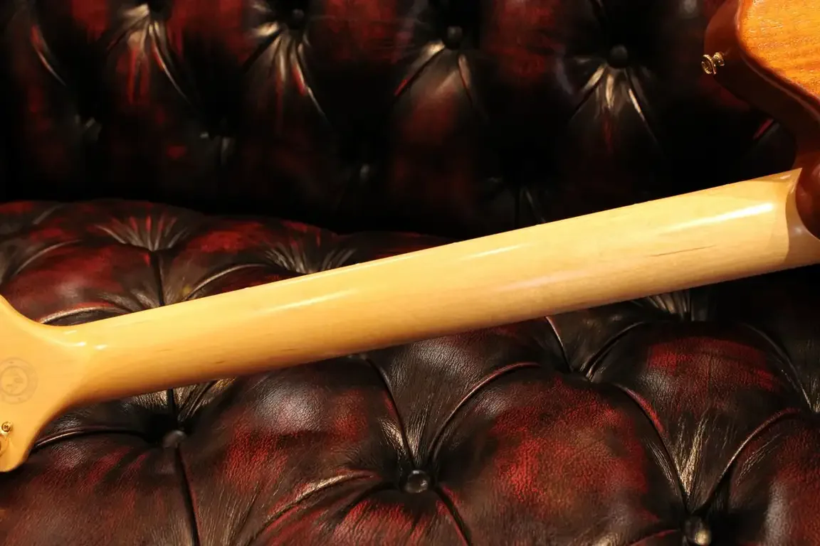 Sugi DH496IR BTW-WN-FC/HM/F-MAHO · Natural · Instrument photo 9