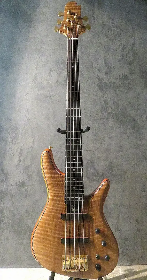 Sugi NB5E BTN-WN/A-MAHO Active · Natural
