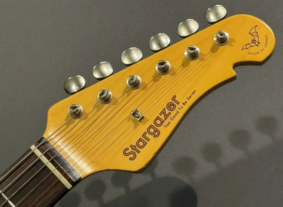 Sugi Stargazer SSS Alder/Vintage Rosewood FB · Surf Green Heavy Aged · Instrument photo 3