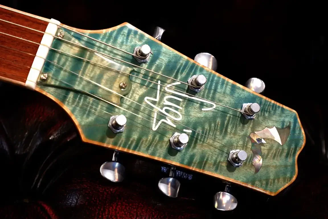 Sugi SH485QC 6AQM/F-MAHO · Aqua Green Spread · Instrument photo 5