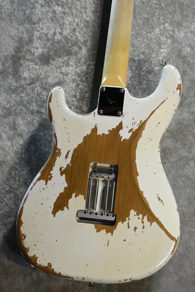 Sugi Stargazer SSS Heavy Aged Limited · Olympic White · Instrument photo 6