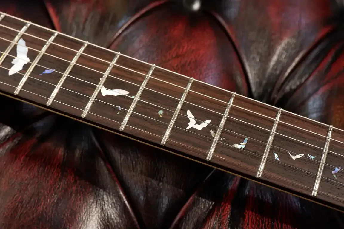 Sugi SGZ R SSH ALD/HM Bat Inlay · Sonic Blue · Instrument photo 4